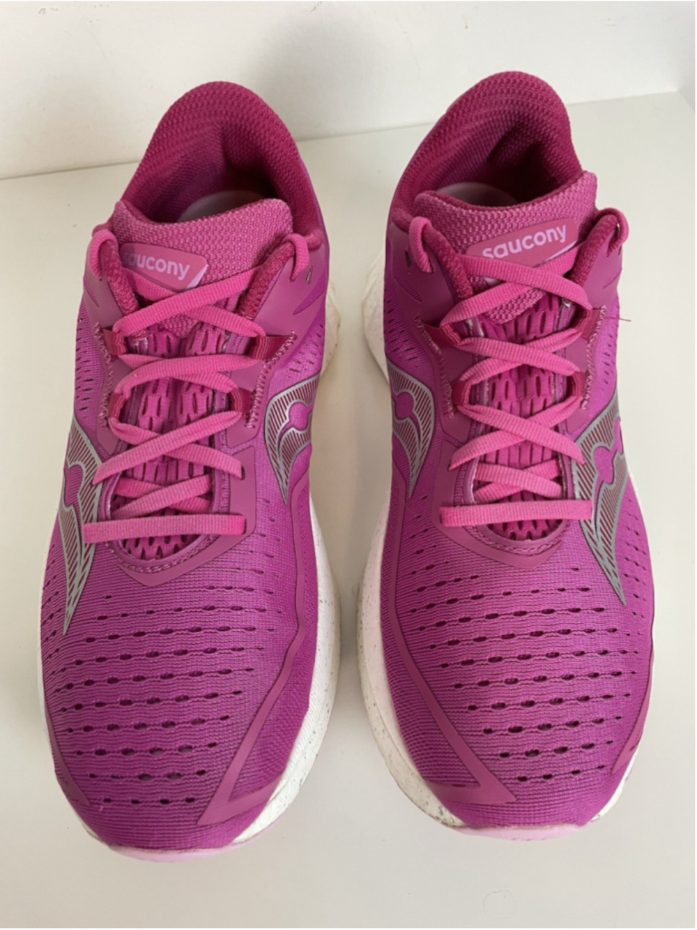 Saucony Endorphin Speed 4 Women's Size 10.5 Pink Purple Running Shoes - Picture 2 of 13